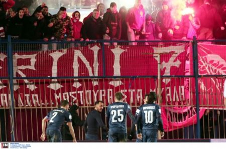 Δύσκολα στο +5 ο Ολυμπιακός, νίκησε 2-0 στη Βέροια