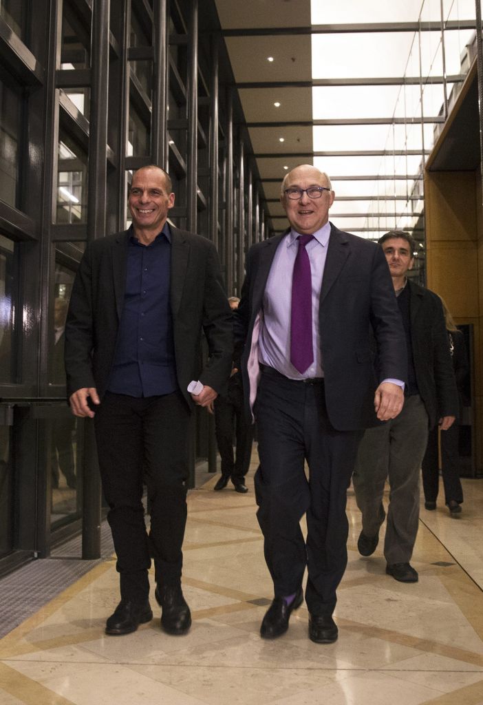 Σαπέν:Διασφάλιση χρηματοδότησης της Ελλάδας με τους κανόνες της ΕΕ