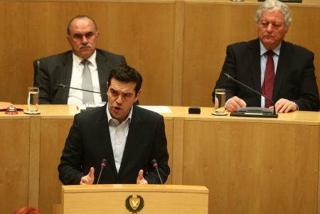 Εν αναμονή «καπνού» την Τετάρτη από τις Βρυξέλλες