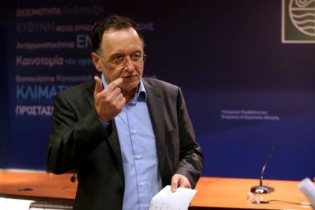 Δεσμεύσεις Λαφαζάνη για ζητήματα στην ενέργεια από ανανεώσιμες πηγές