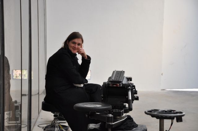 Σόφι Φάινς: «Θέλω να γυρίσω ντοκιμαντέρ για τον Βαρουφάκη»