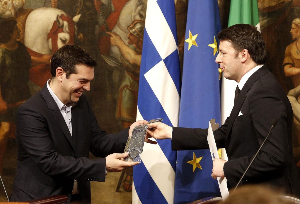 «Χλιαρές» παραινέσεις Ρέντσι σε Τσίπρα