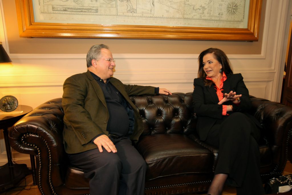 Με τον Νίκο Κοτζιά συναντήθηκε η Ντόρα Μπακογιάννη