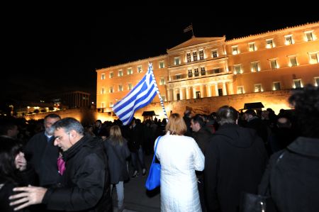 «Ναι» στη στάση της κυβέρνησης έναντι της Ε.Ε. από το 75% των Ελλήνων