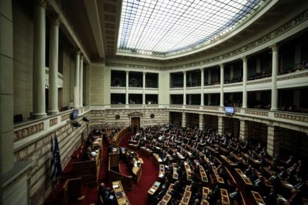 Πολλοί οι «κερδισμένοι» βουλευτές