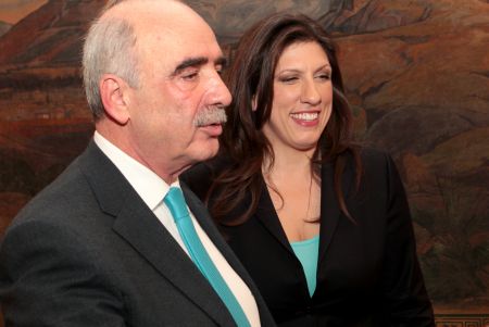 Βουλή: Με αιχμές προς την «γαλάζια» ηγεσία παρέδωσε ο Μεϊμαράκης