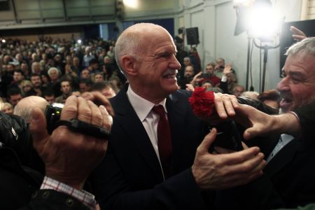 Γ. Παπανδρέου: Στηρίζει μεν ζητά δημοψήφισμα για την συμφωνία