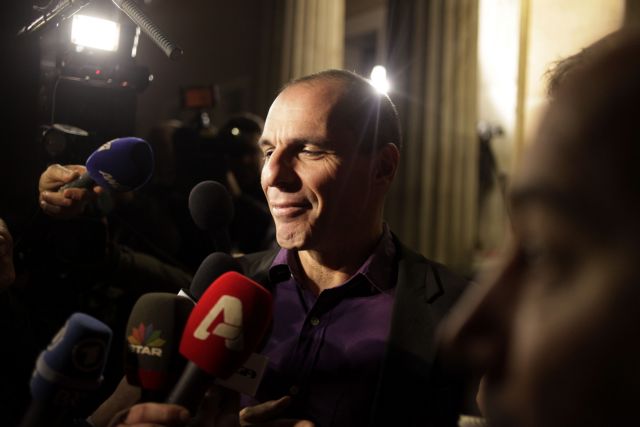 Varoufakis: “No clash with the EU, only discussions and consultations”