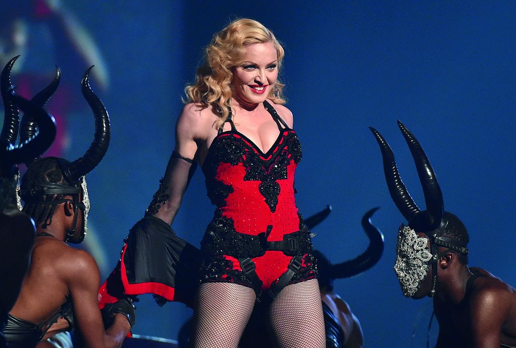 Μαντόνα διαμαρτυρόμενη