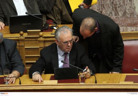 Τρισέλιδη επιστολή με μέτρα θα στείλει η κυβέρνηση στους θεσμούς – Την Τρίτη η τηλεδιάσκεψη του Eurogroup