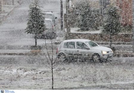 Στα λευκά η Βόρεια Ελλάδα – Κλειστά σχολεία σε Λαγκαδά και Χαλκιδική