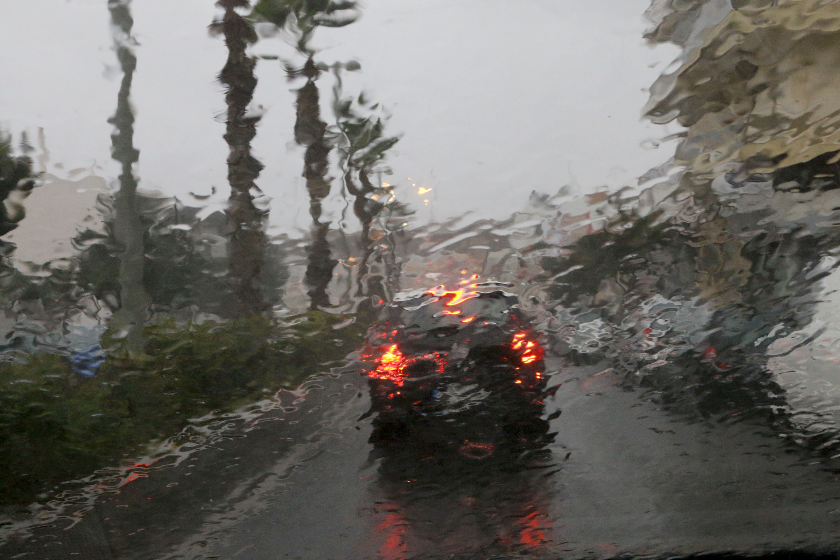 Ισχυρές βροχοπτώσεις στην Κρήτη – Ξαφνική αλλαγή του καιρού