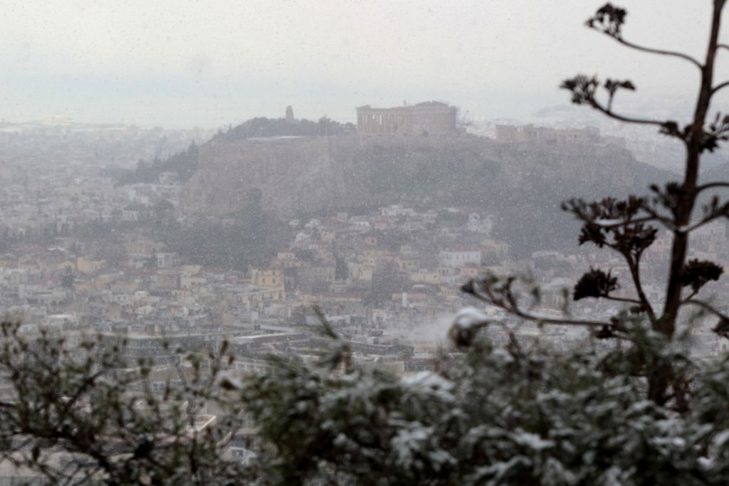 Στην κατάψυξη η χώρα – Χαμηλές θερμοκρασίες – Σφοδρό κύμα κακοκαιρίας