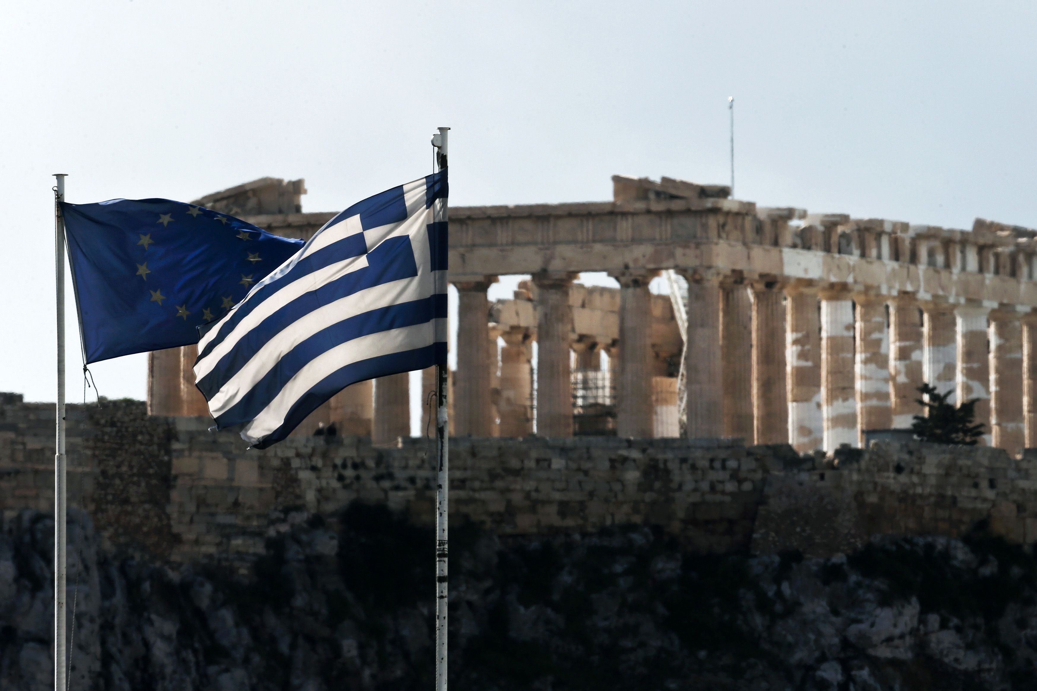 Le Monde: Επιβεβαιώνει το «έγγραφο εργασίας» της ΕΕ για την Ελλάδα