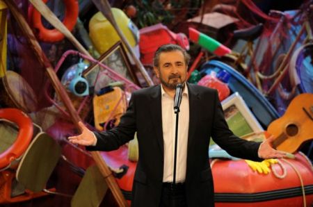 Σάρωσε την τηλεθέαση ο Λαζόπουλος με το «Αλ Τσαντίρι»