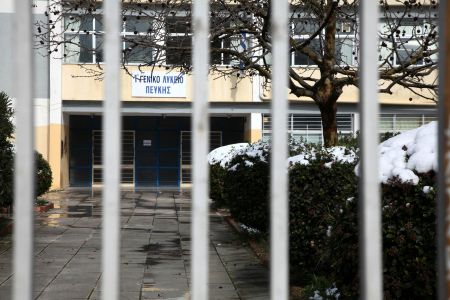 Δήμος Αθηναίων:«Δεν πήραμε εμείς απόφαση για κλείσιμο σχολείων»