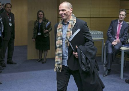 Βαρουφάκης-Guardian: Αν δεν ήμουν τρομαγμένος θα ήμουν επικίνδυνος