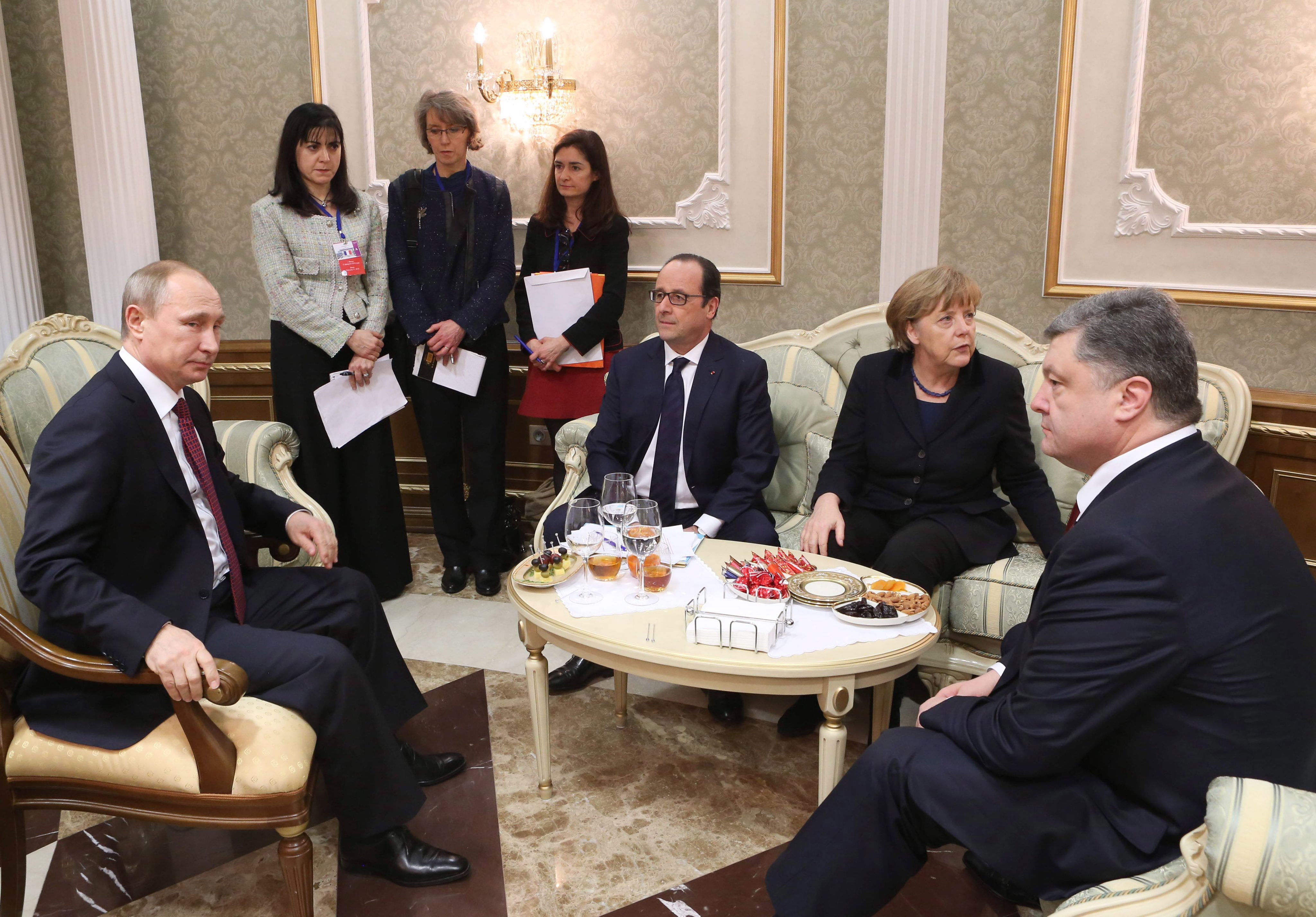 Επιμένουν στο Μινσκ για εξεύρεση ειρηνευτικής λύσης για την Ουκρανία – Αρνητικό το Κίεβο στους όρους της Ρωσίας