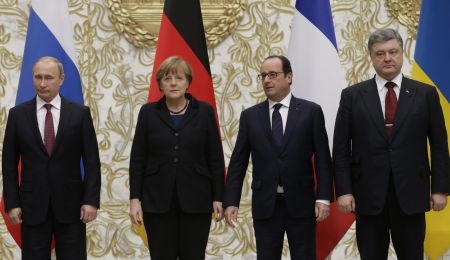 Τηλεδιάσκεψη Πούτιν, Ποροσένκο, Μέρκελ, Ολάντ για την Ουκρανία