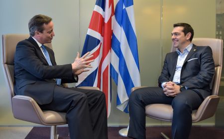Για τις διαπραγματεύσεις συζήτησαν Αλ. Τσίπρας – Ντ. Κάμερον