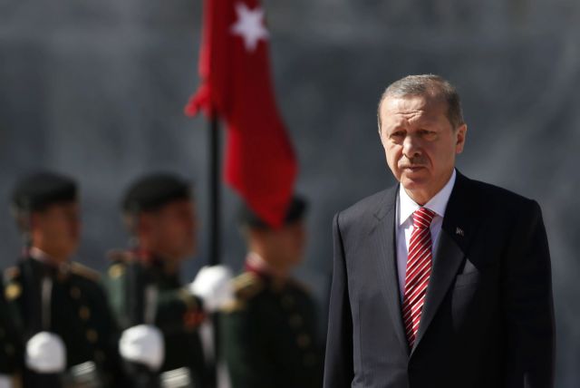 Η «λαμπρή απομόνωση» της Τουρκίας από τη Δύση