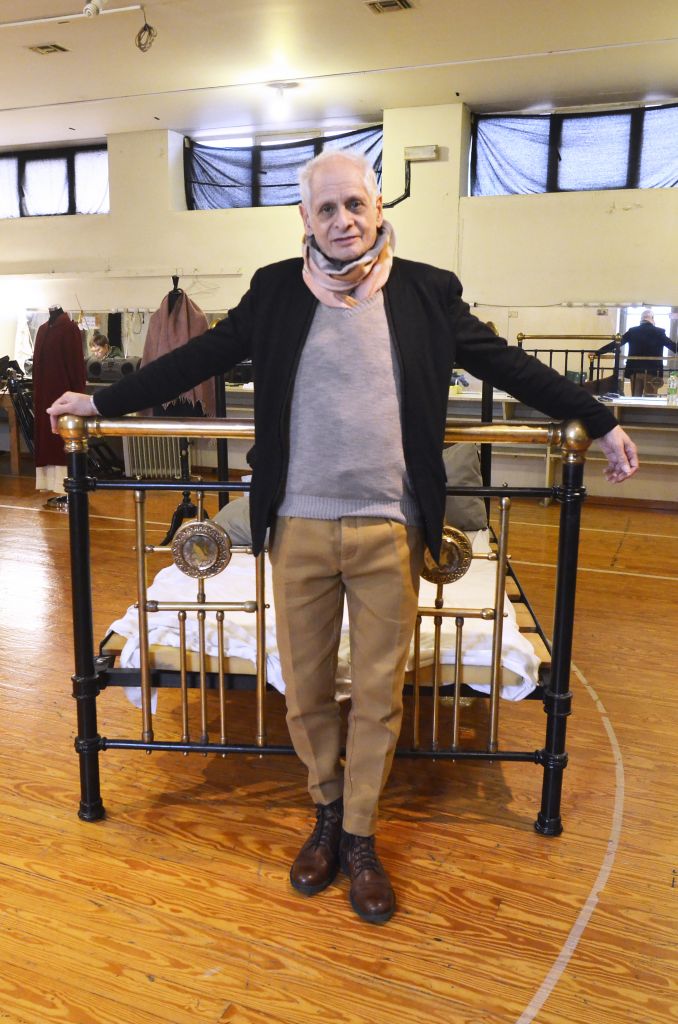 Μπρους Μάγερς: «Το θέατρο είναι παραπάνω από πολιτική πράξη. Είναι απαίτηση»