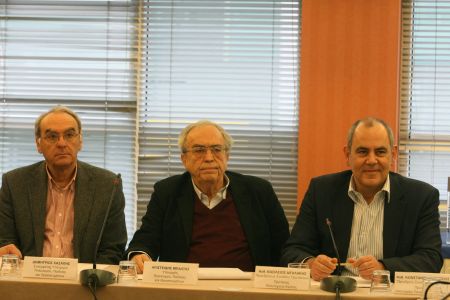 Επιστολή 1281 πανεπιστημιακών ζητά τη μη κατάργηση των Συμβουλίων των Ιδρυμάτων