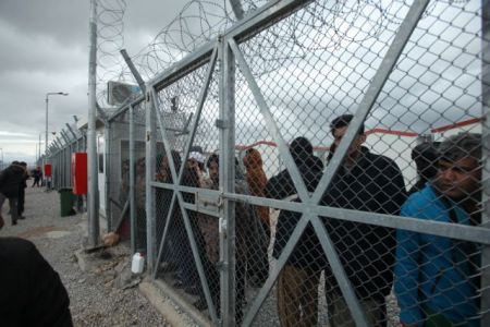 Χριστοδουλοπούλου: Μέσω του νόμου του 2011 η λύση για τα κέντρα κράτησης