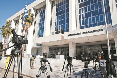 Ο εμφύλιος των δικαστών και ο «Ρασπούτιν»