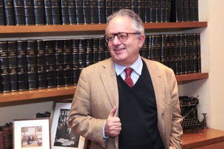 Αλιβιζάτος: Κεκαλυμμένο το ερώτημα του δημοψηφίσματος