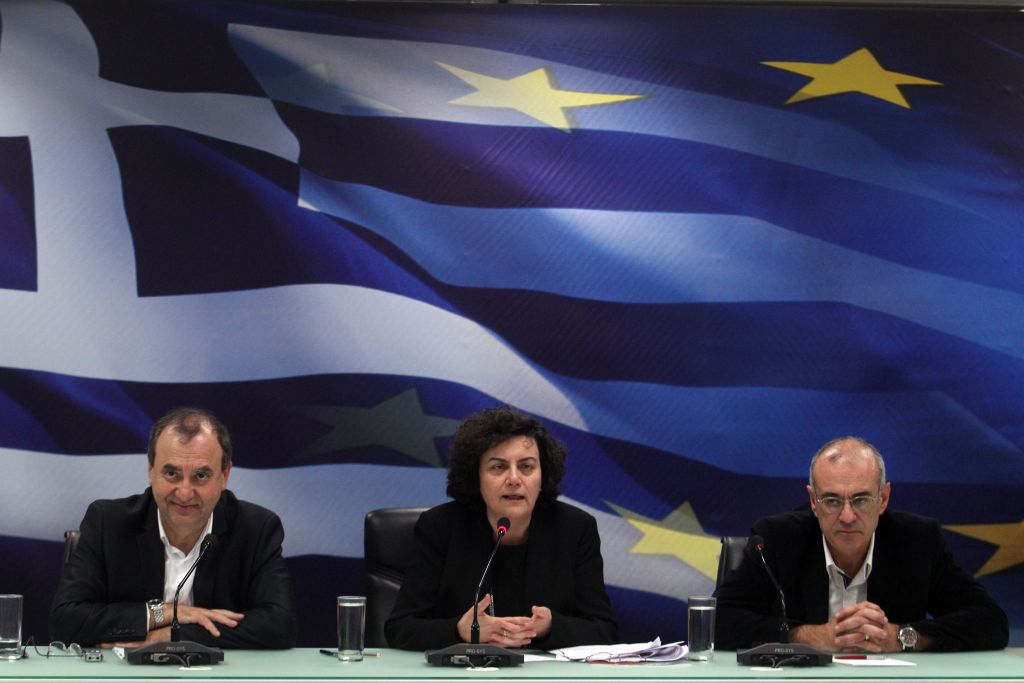 «Κούρεμα» έως 50% για παλιά χρέη, μεγάλες μειώσεις προσαυξήσεων για τα νέα