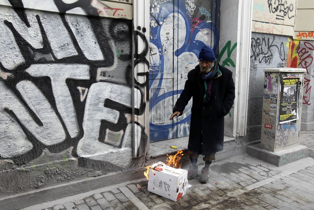 120.726 αιτήσεις για το πρόγραμμα κατά της ανθρωπιστικής κρίσης