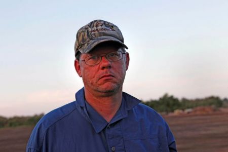 Γουίλιαμ Τ. Βόλμαν: Στην κοινωνία των μετρητών είμαστε όλοι πόρνοι