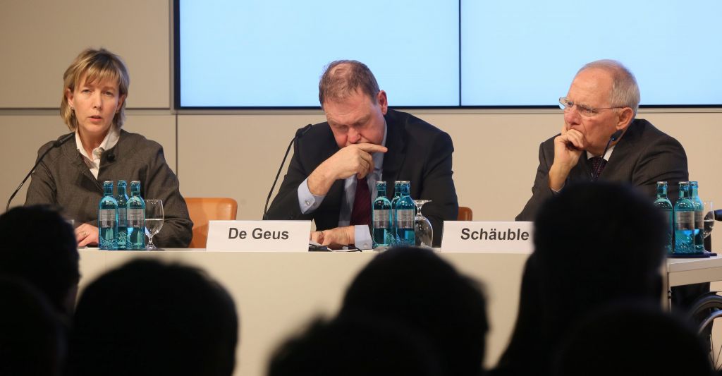 Σόιμπλε: Στενά τα περιθώρια, αλλά… θα τα καταφέρουμε