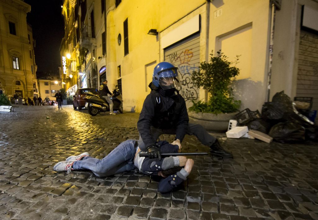 Συλλήψεις 21 οπαδών της Φέγενορντ στη Ρώμη