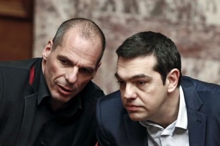 Αλληλοκαρφώματα πρώην και νυν για να ξορκίσουν τις ευθύνες τους