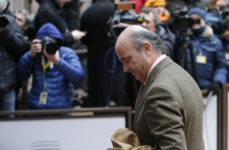 Ντε Γκίντος: Η ευρωζώνη συζητά τρίτο πακέτο €30-50 δισ. για την Ελλάδα