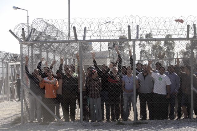 Σύσκεψη στο Εσωτερικών για «συντονισμό» σε θέματα μεταναστών