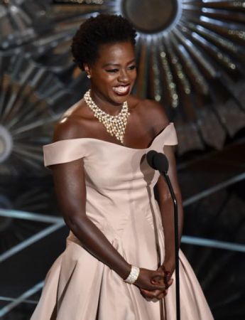 Τα μαύρα κατάστιχα της showbiz