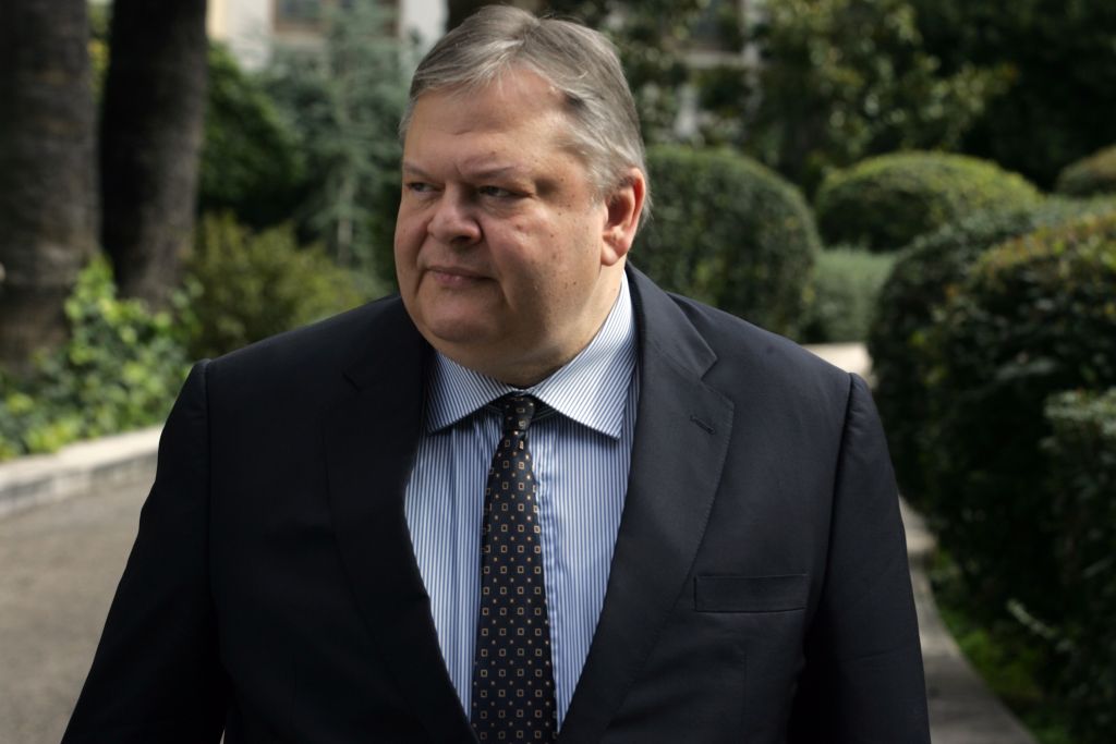 Βενιζέλος: Η χώρα βρίσκεται σε στρατηγικό κενό