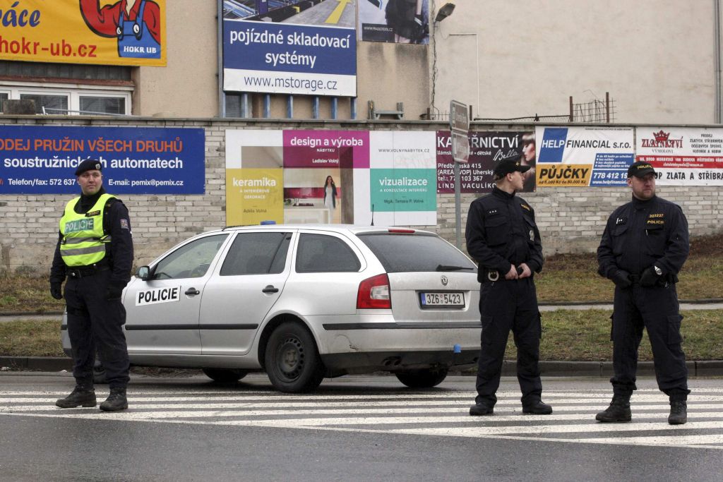 Τσεχία: Εννέα νεκροί από ένοπλη επίθεση σε εστιατόριο