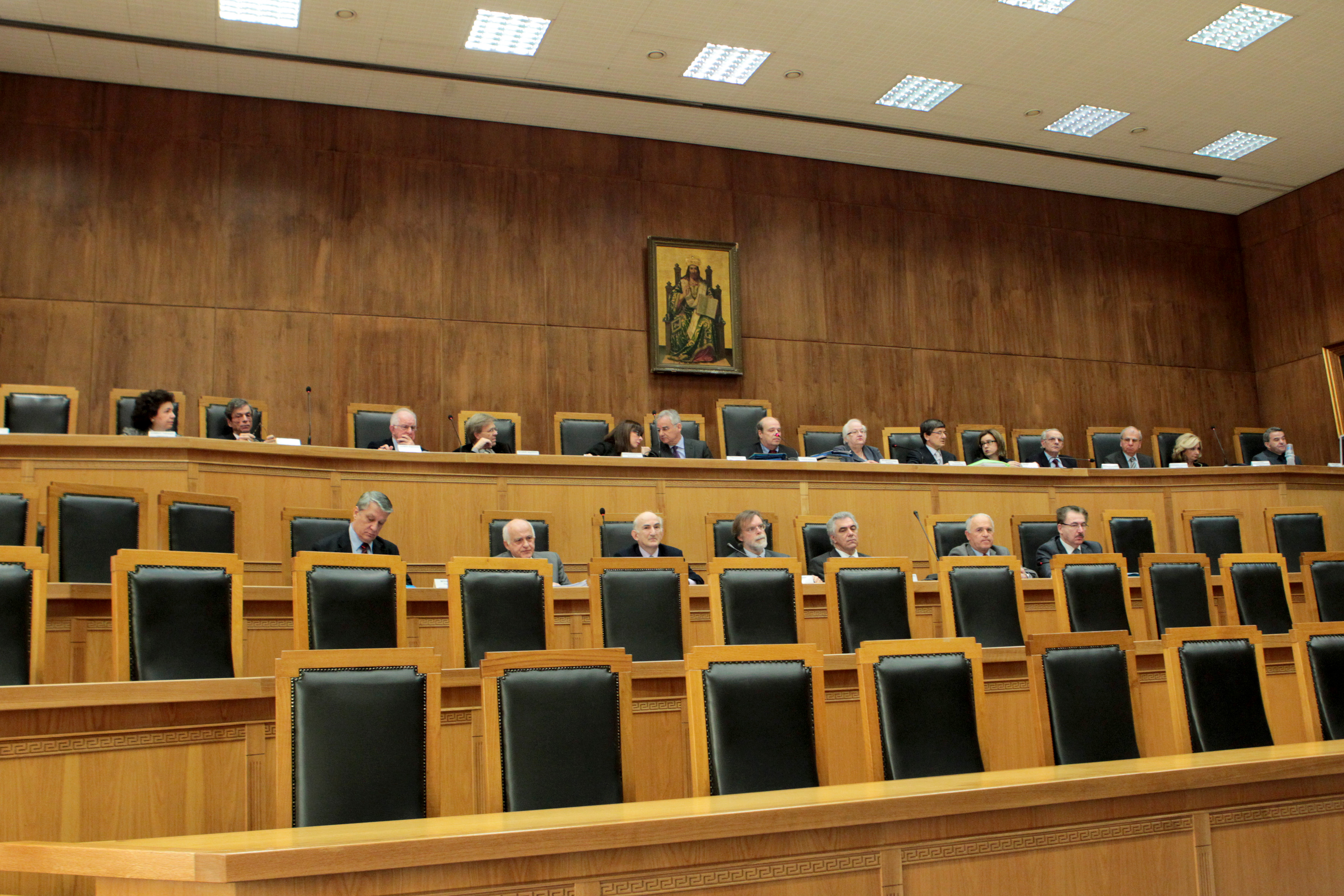 Η Ενωση Δικαστών & Εισαγγελέων καταδικάζει το πακέτο – βόμβα σε εφέτη