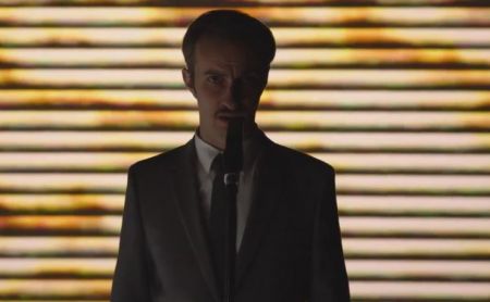 Προκλητικό γερμανικό σατιρικό βίντεο – κλιπ με θέμα τον Γιάνη Βαρουφάκη