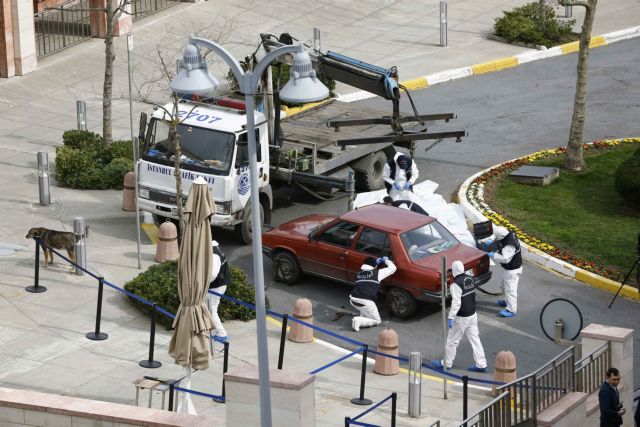 Κωνσταντινούπολη: Υπό κράτηση ύποπτος έξω από προξενείο ΗΠΑ