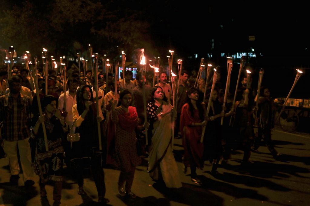 Μπανγκλαντές: Νέα στυγερή δολοφονία ανεξάρτητου μπλόγκερ