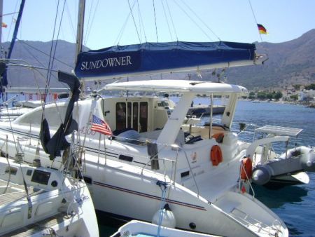 Με θαλαμηγό μετέφεραν 64 πρόσφυγες από τη Συρία