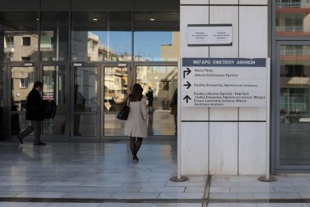 Διακοπή στη δίκη των δραστών της δολοφονίας αστυνομικών στο Ρέντη