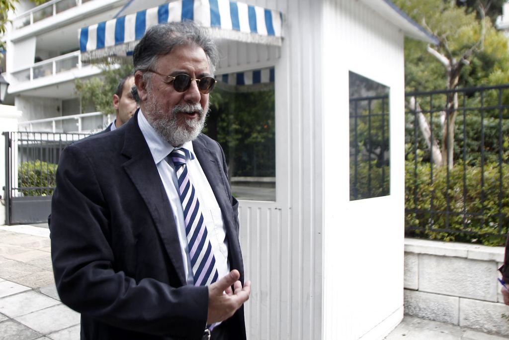 Πανούσης προς ΕΛΑΣ: Προστατέψτε τα ζώα από κακομεταχείριση