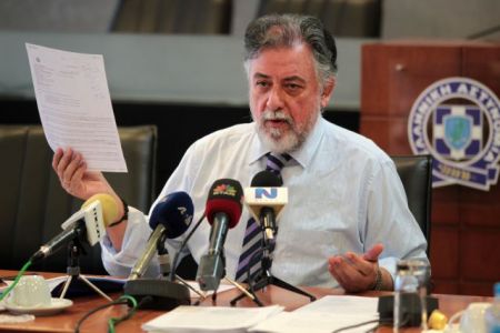 Αντιπαράθεση ΝΔ-Γ.Πανούση για τη διαταγή για τους μετανάστες