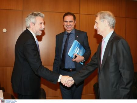 Δριμεία επίθεση Γκιρτζίκη σε Κοντονή στην επιστολή παραίτησής του